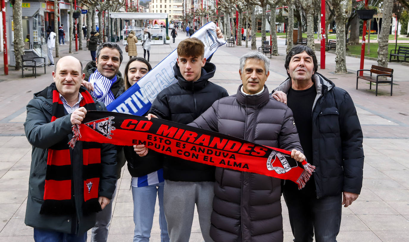 Fotos: Ambiente festivo en la previa del Mirandés-Deportivo Alavés