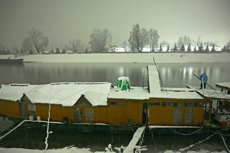 Fotos: Cachemira se cubre de blanco durante su 40 días de frío intenso