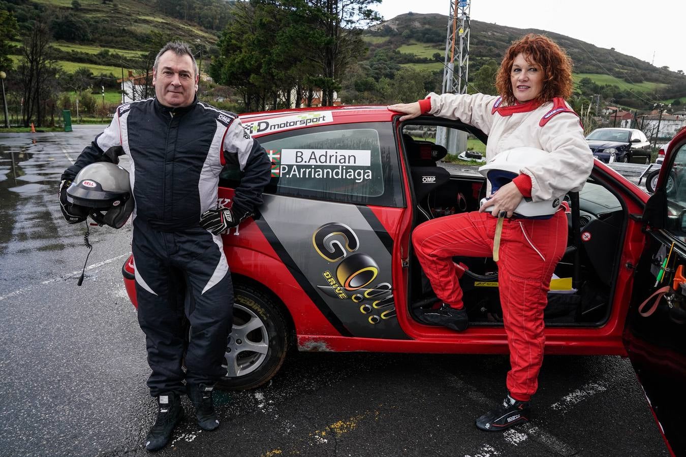 Fotos: Patricio y Begoña: entre la autoescuela y los rallies