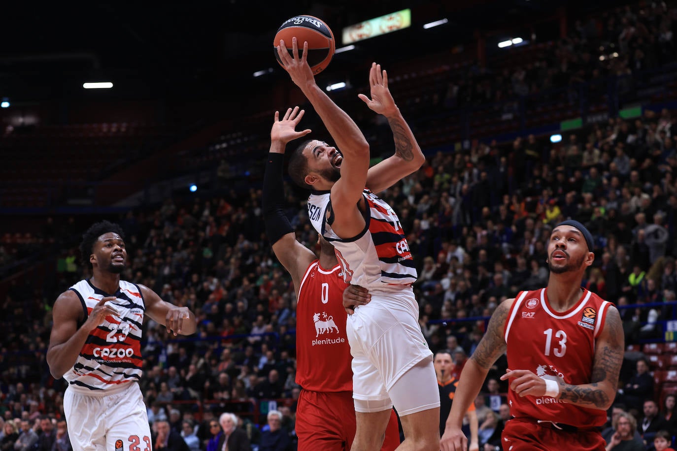 Fotos: Las fotos del Armani Milán - Baskonia