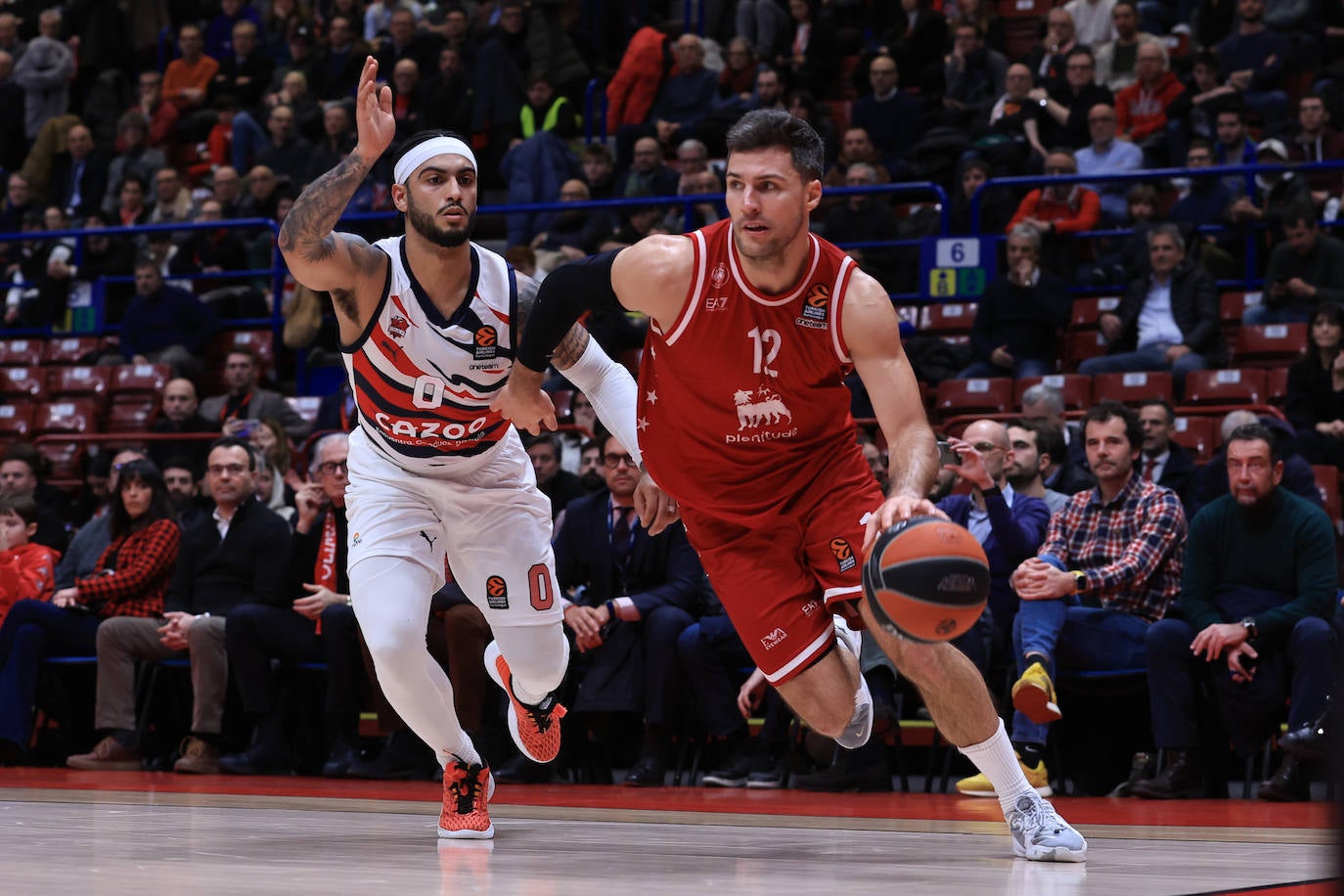 Fotos: Las fotos del Armani Milán - Baskonia