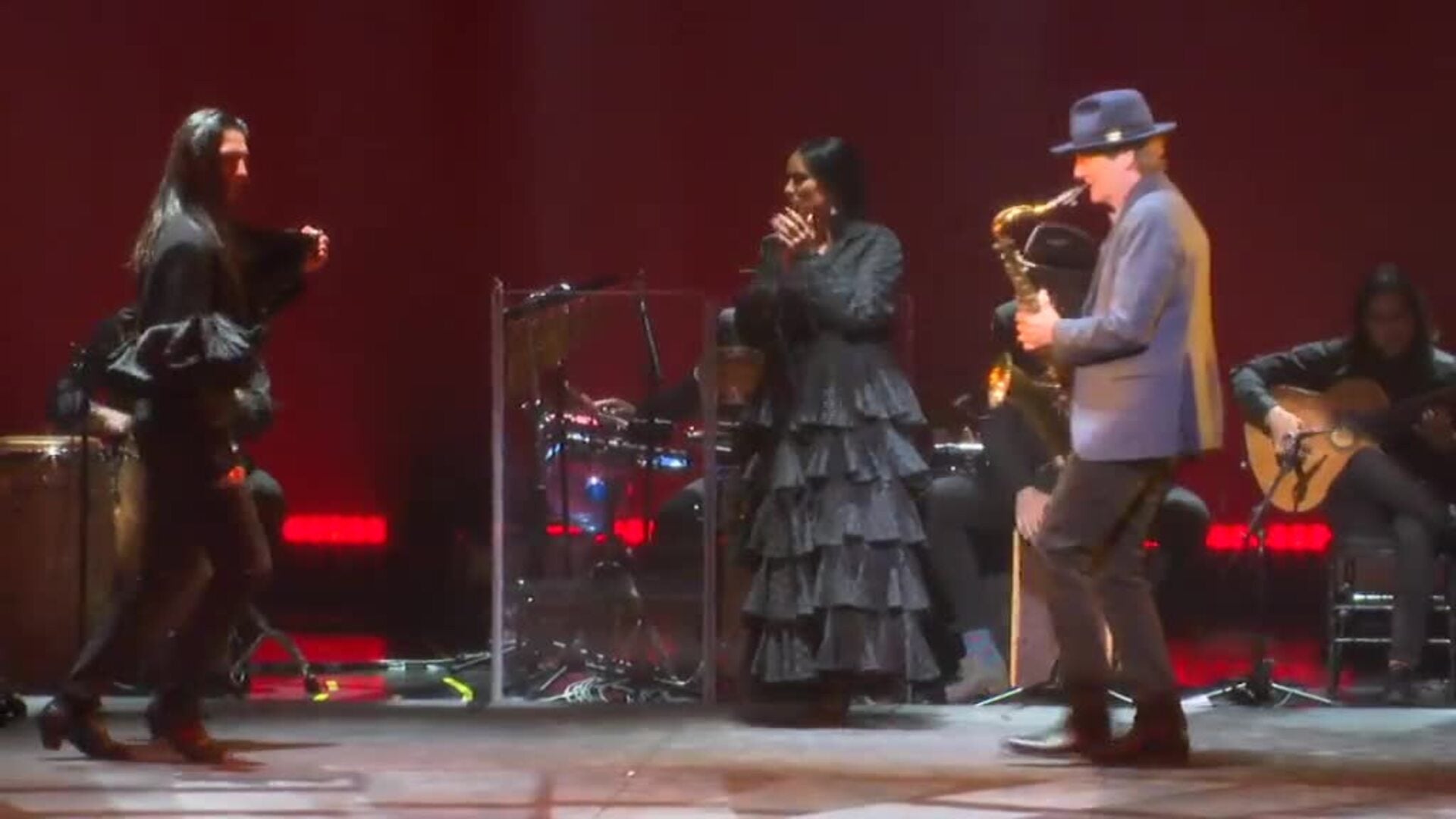 Pino Sagliocco presenta OCO, su show más personal El Correo