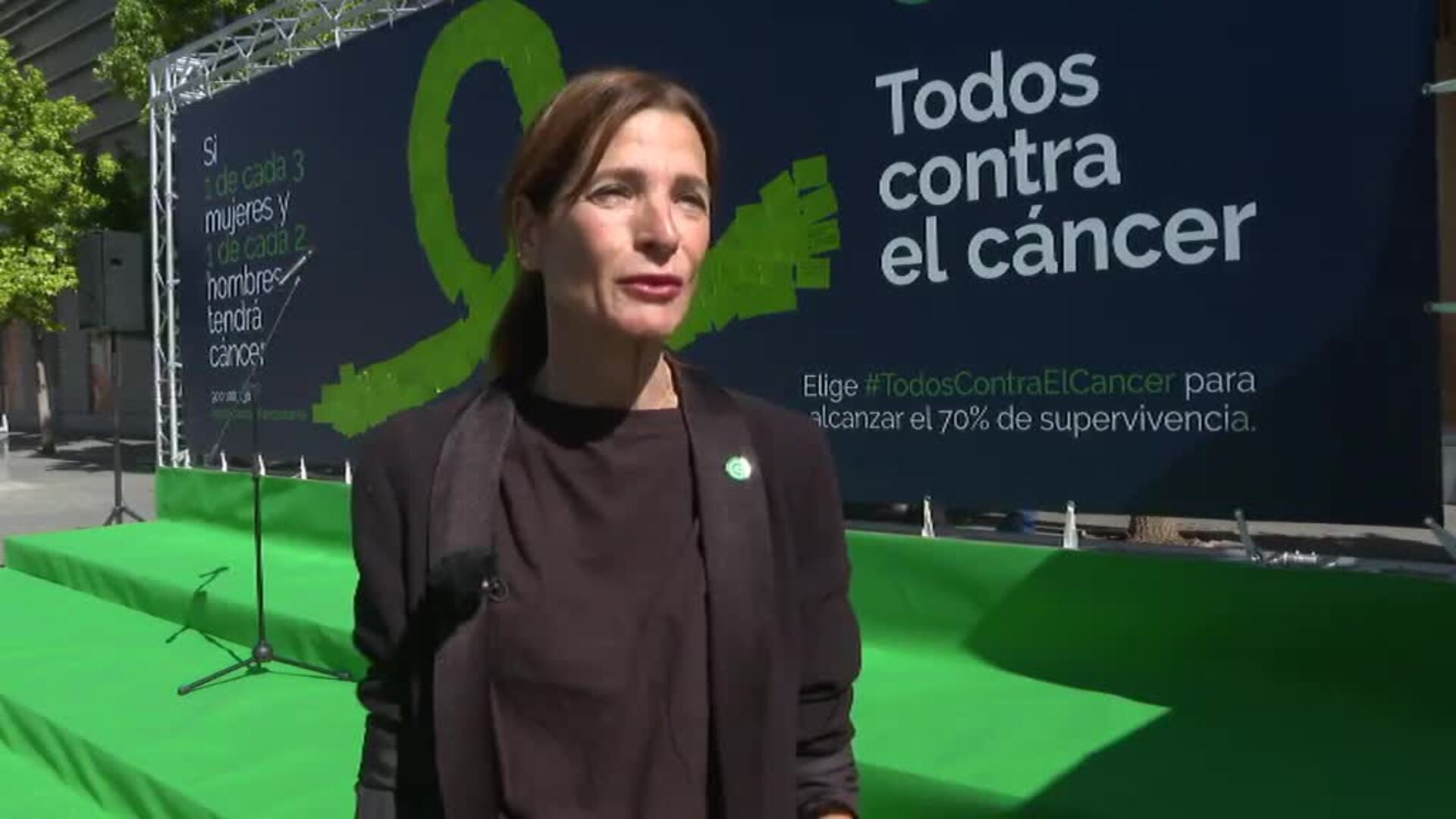 La Asociación Española contra el Cáncer, despliega de nuevo su bandera con el objetivo de superar el 70% de supervivencia en cáncer
