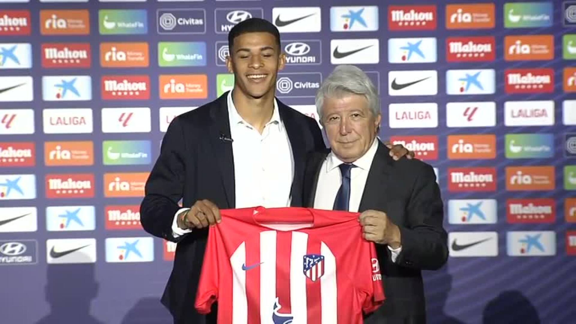 El Atleti presenta a Santiago Mouriño El Correo