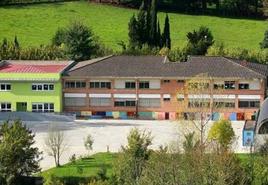 El colegio Arteko Gure Ama tendrá placas solares este año.