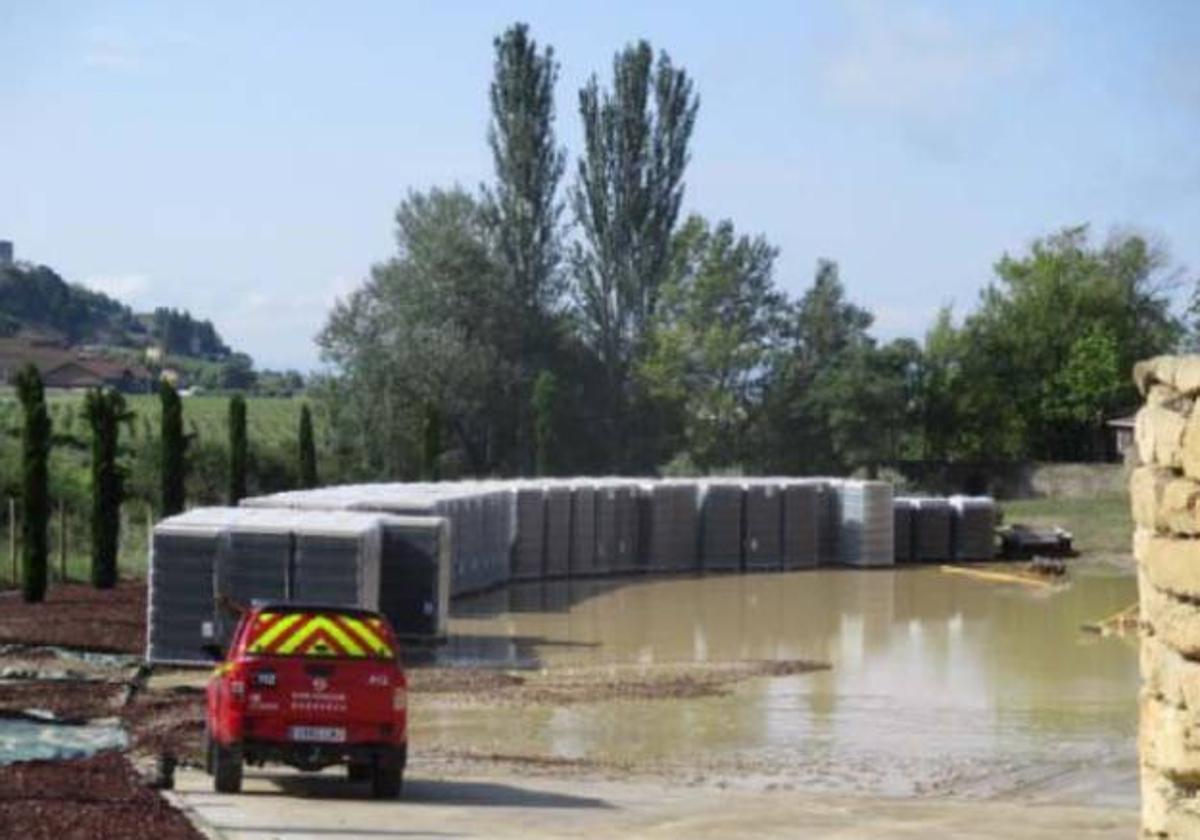 Inundaciones del verano pasado en la bodega Javier San Pedro.