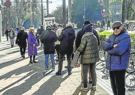 Una larga cola de espera en la lotería de Sancho el Sabio.