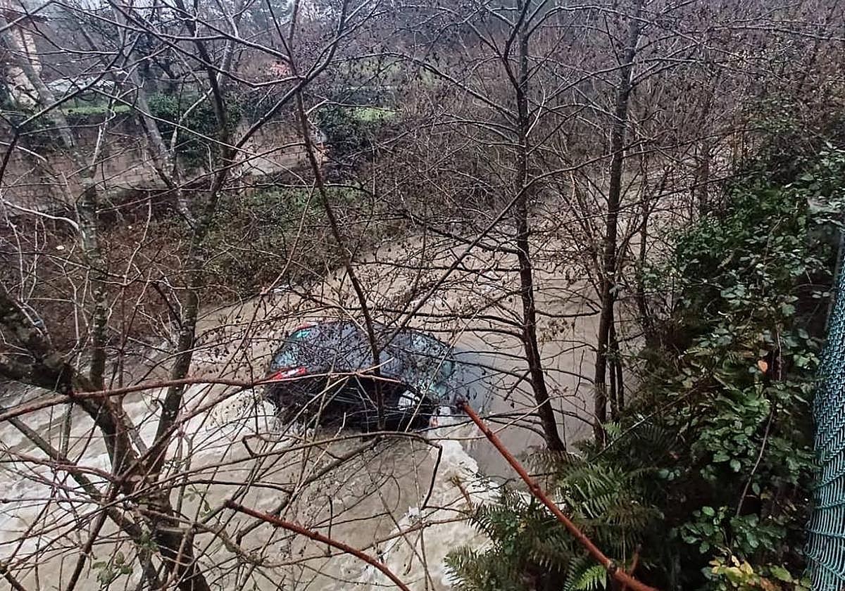 El vehículo accidentado.