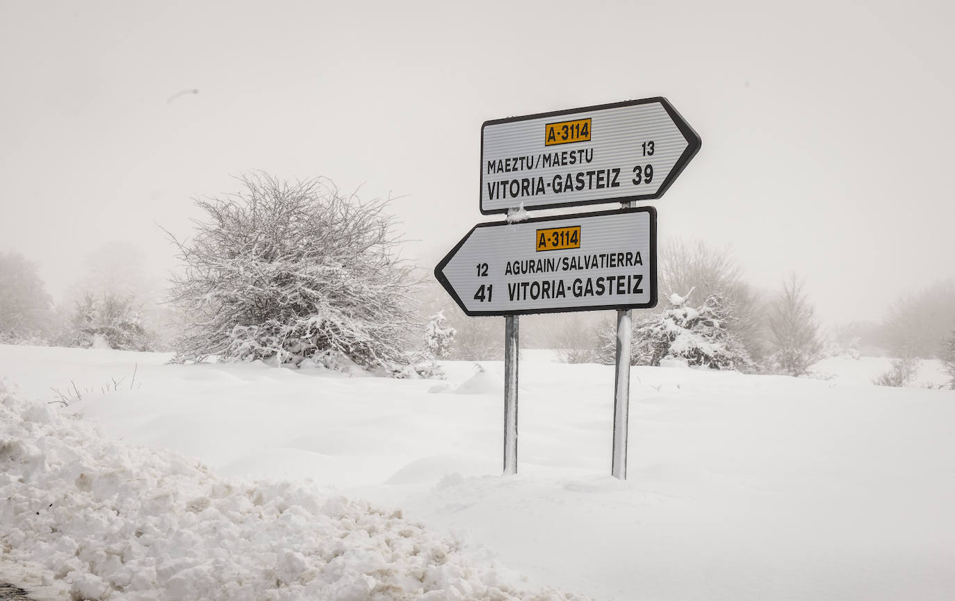 El invierno se instala en Álava