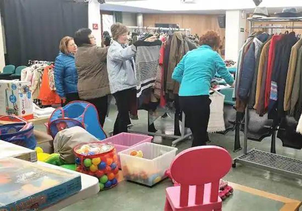 Imagen de archivo del mercadillo organizado por Anderebide Emakumeen Elkartea.