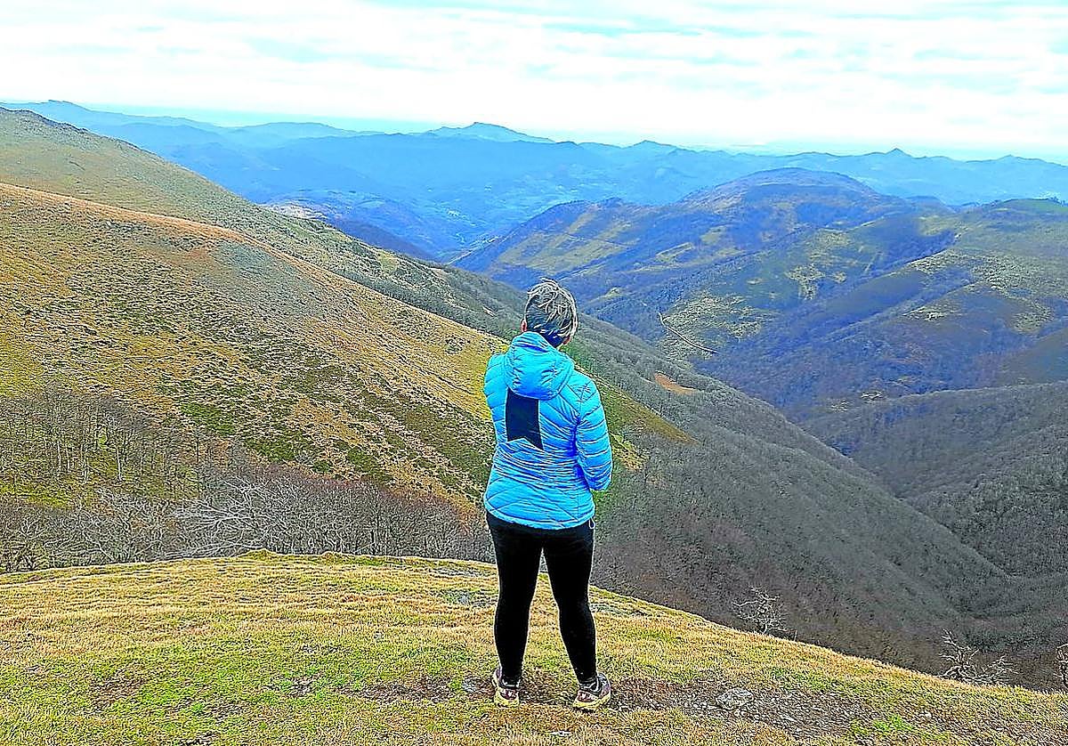 Los valles de Baztan y Ultzama quedan a los pies del caminante.