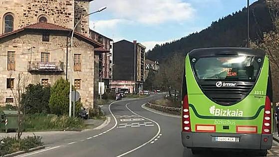 Abren una oficina en Igorre para informar sobre el servicio del autobús a demanda