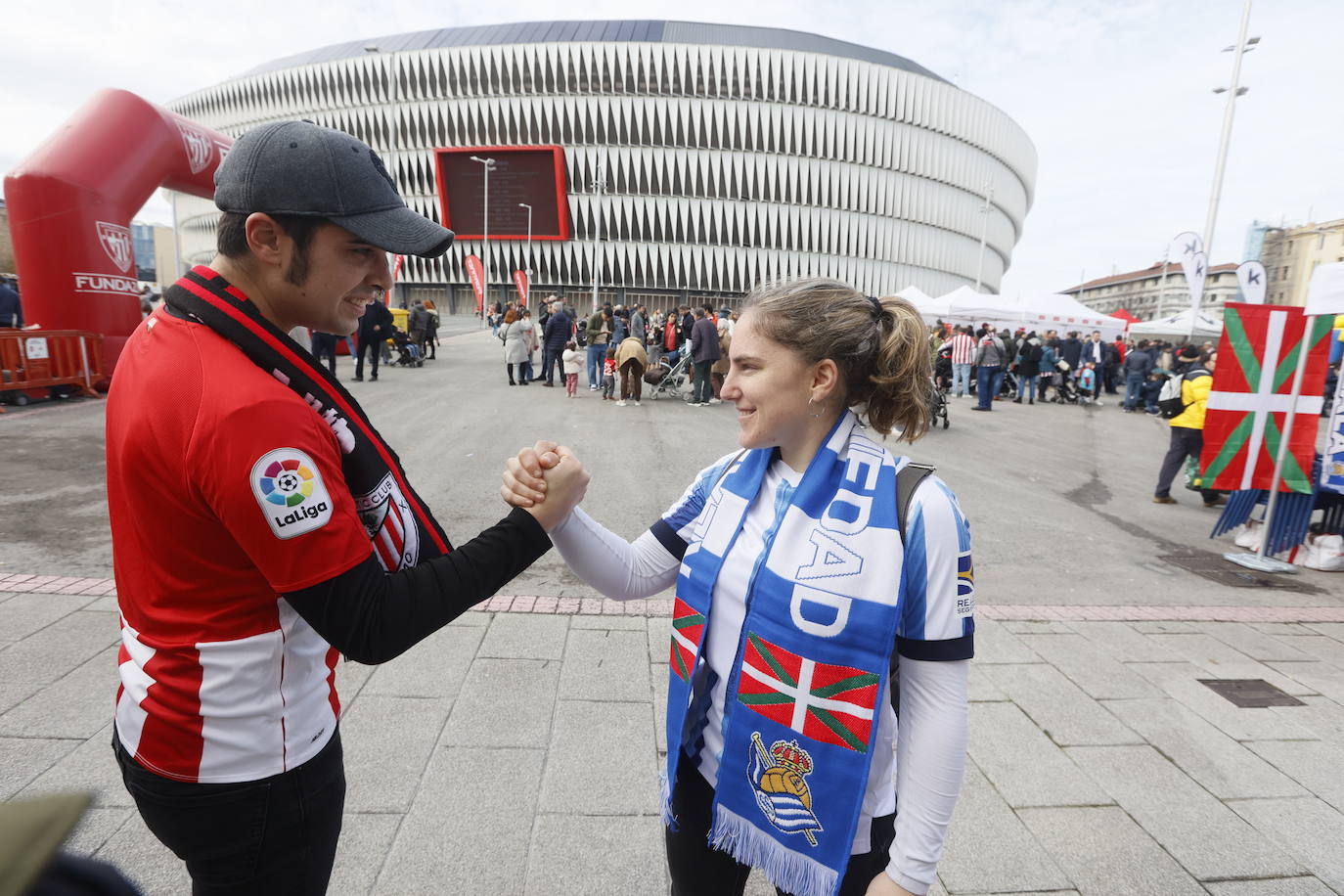 El ambiente previo al derbi, en imágenes