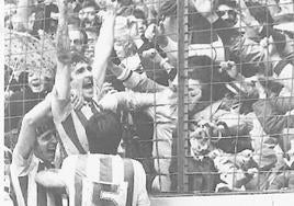 El mítico partido de la Real en El Molinón, en 1981.