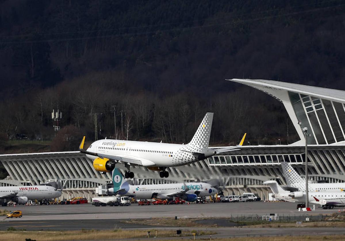 El aeropuerto de Bilbao toca el cielo y dispara su récord hasta los 6,3 millones de pasajeros