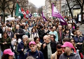 Manifestación de los trabajadores de la escuela concertada en Bilbao.