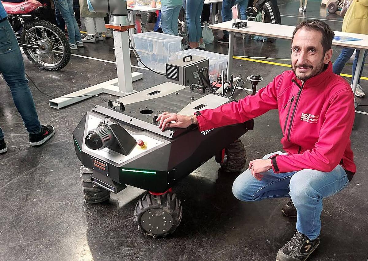 Imagen secundaria 1 - El futuro de la ciencia se muestra en Ortuella