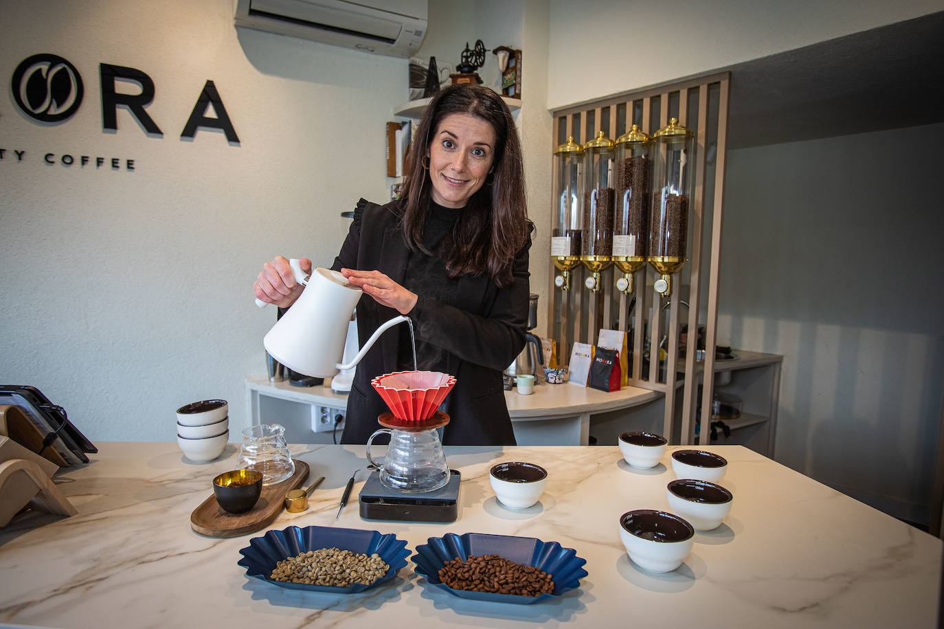 El sueño cumplido de Sara: deja Madrid, cambia de vida y abre este templo del café en Bilbao
