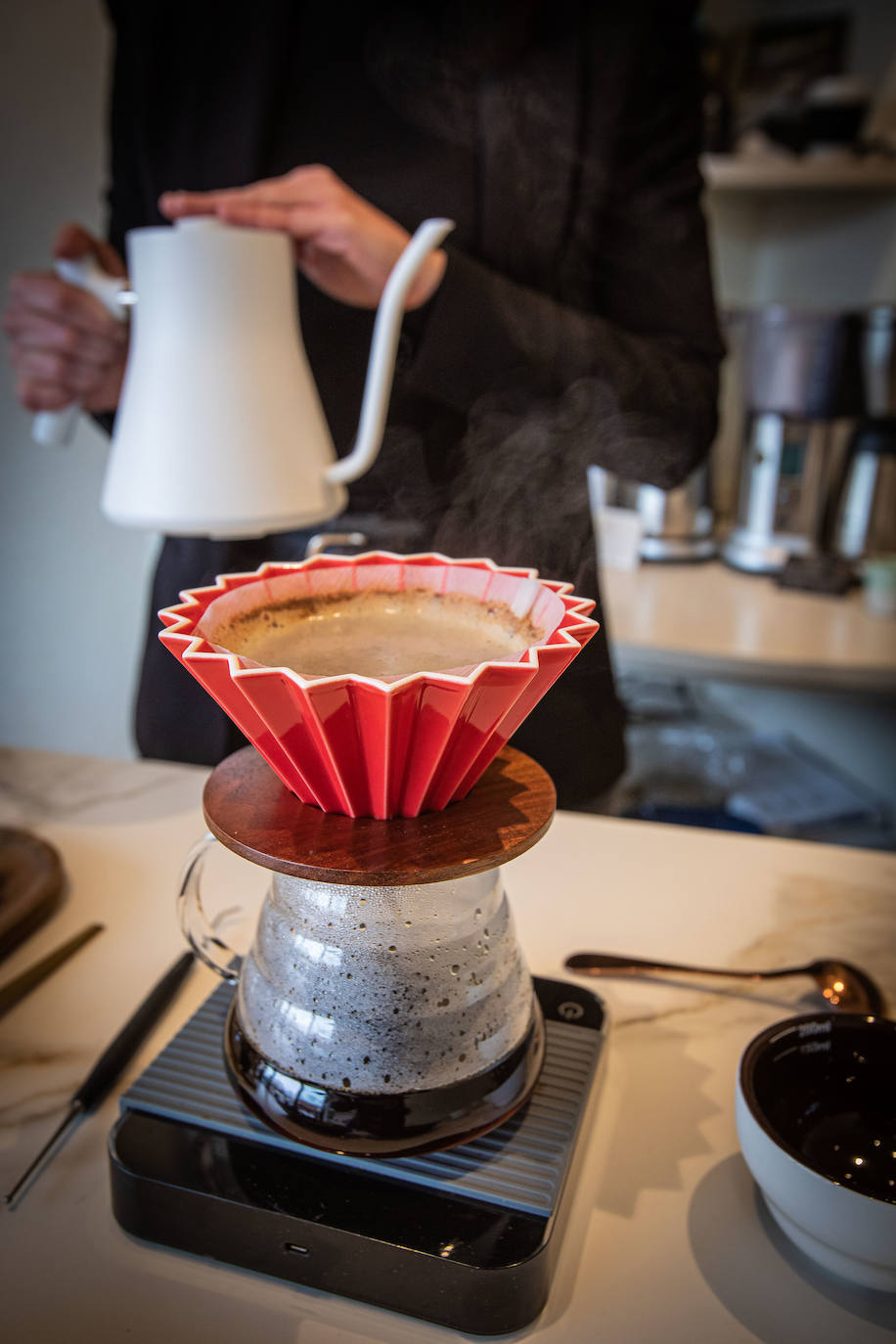 El sueño cumplido de Sara: deja Madrid, cambia de vida y abre este templo del café en Bilbao