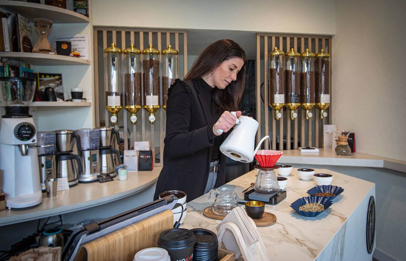 El sueño cumplido de Sara: deja Madrid, cambia de vida y abre este templo del café en Bilbao