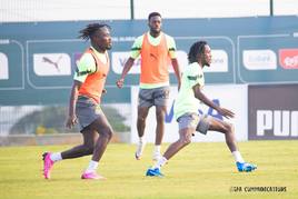 Iñaki Williams, en el entrenamiento de este domingo.