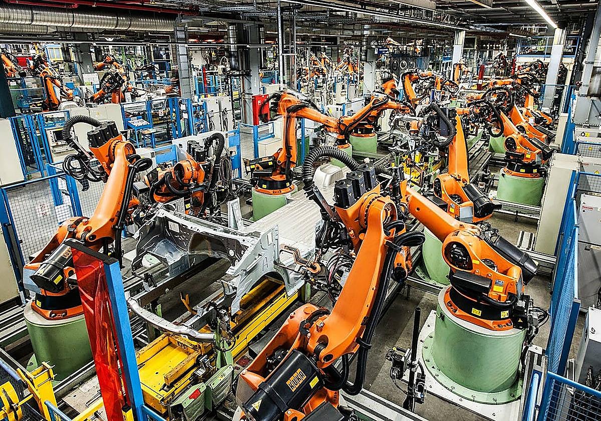 Robots de la cadena de montaje de Mercedes Vitoria.