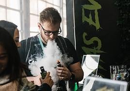 El consumo del cigarrillo electrónico se cuadriplica en Euskadi y «preocupa mucho» al Departamento de Salud