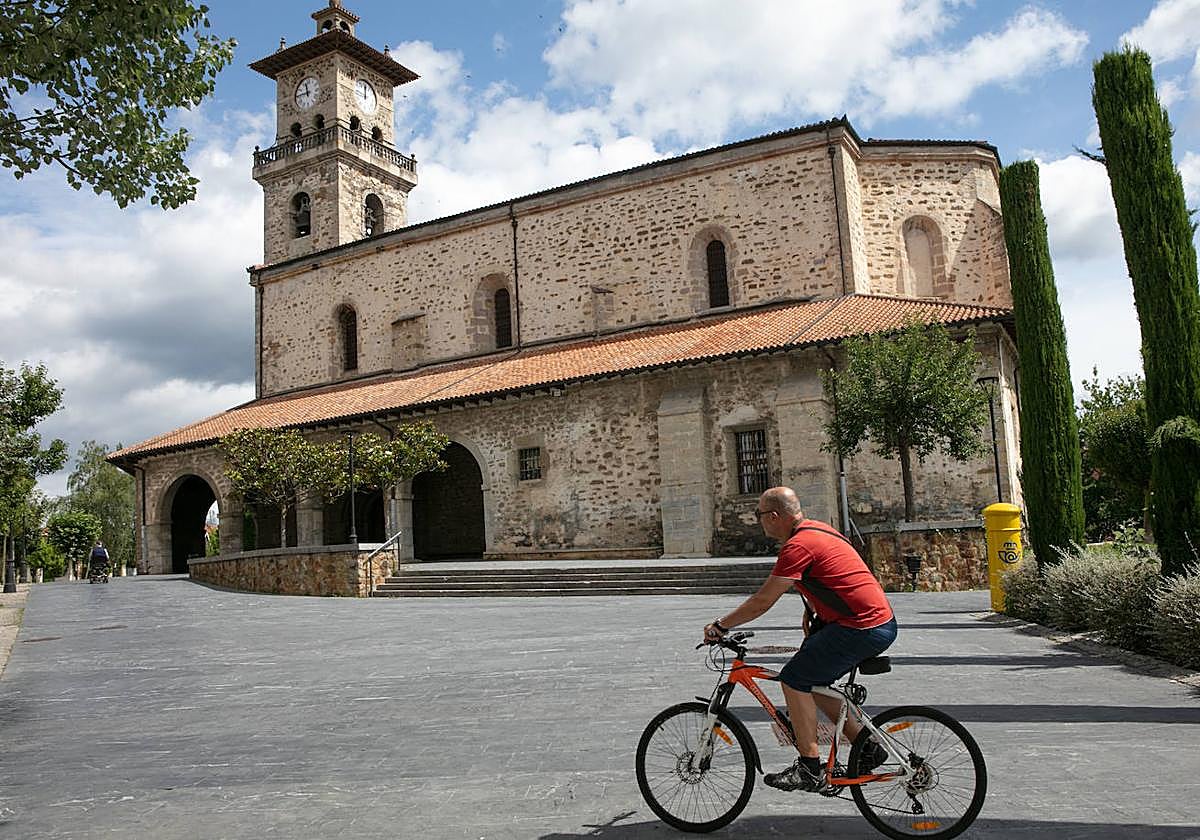 Las Juntas de Álava piden a la Diputación que financie obras de accesibilidad en las iglesias