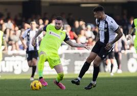 Manu Hernando, en el último partido del Amorebieta en Cartagena