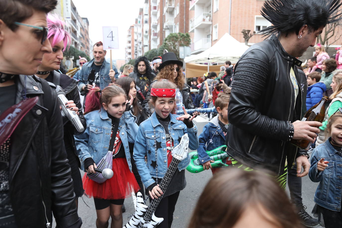 Desfile del Carnaval de Deusto, en imágenes