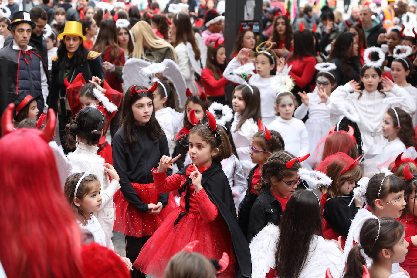 Desfile del Carnaval de Deusto, en imágenes