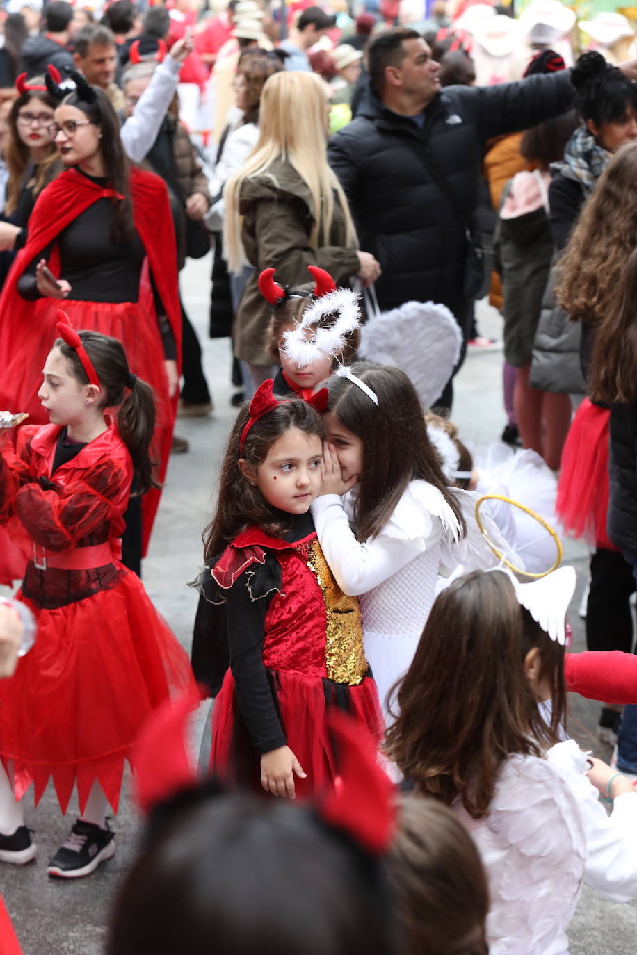 Desfile del Carnaval de Deusto, en imágenes