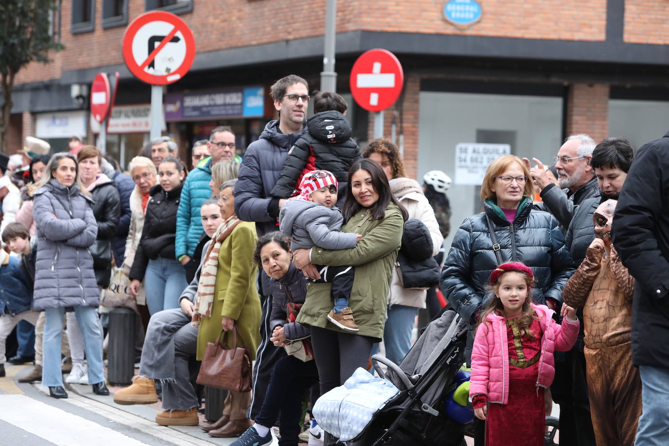 Desfile del Carnaval de Deusto, en imágenes