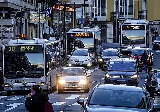 La Paz es una de las calles con más paradas de Tuvisa.