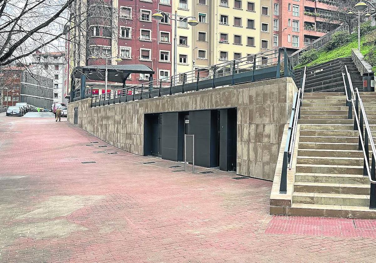 Las obras realizadas en Txantxa Zelaia han creado nuevos servicios junto al espacio que venían utilizando las txosnas.