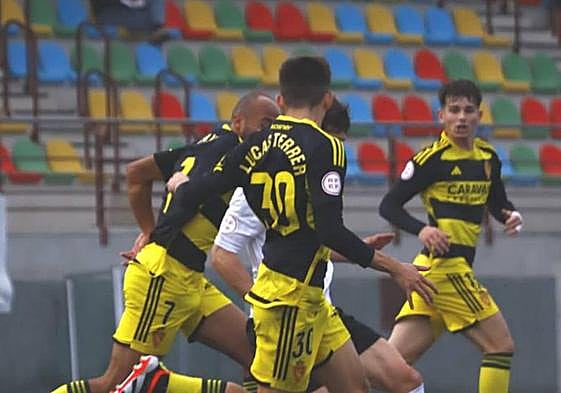 El Zaragoza condena insultos racistas en Gernika hacia un jugador de su filial