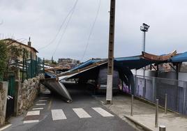 496 incidencias en todo Euskadi por el fuerte viento, de ellas 371 sólo en Bizkaia