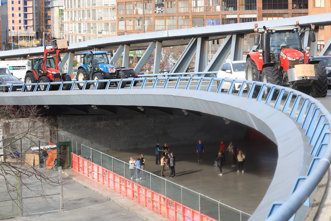 Bilbao recibe a la &#039;tractorada&#039;