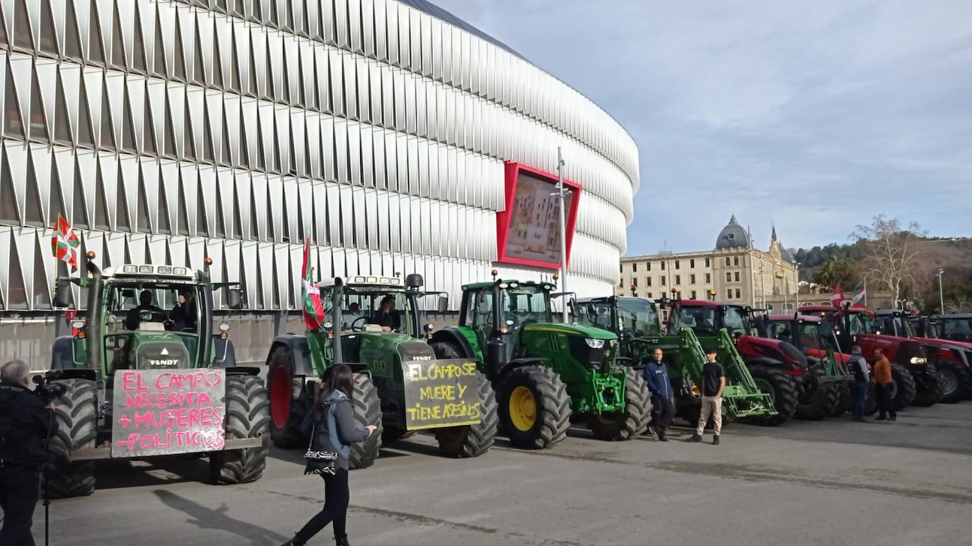 Bilbao recibe a la &#039;tractorada&#039;