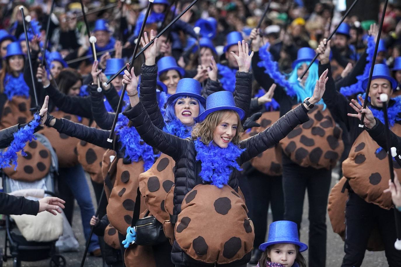 La irreverencia y diversión del Carnaval toman Bilbao