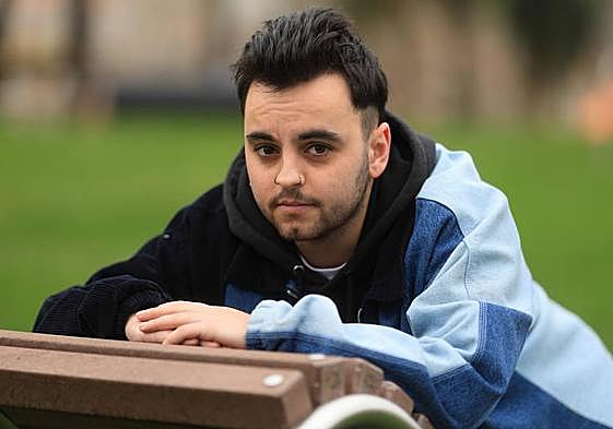 Iren Ibisate fue uno de los primeros vascos en completar el cambio registral.