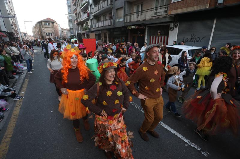 Sestao y Santurtzi se mueven al ritmo de Carnaval