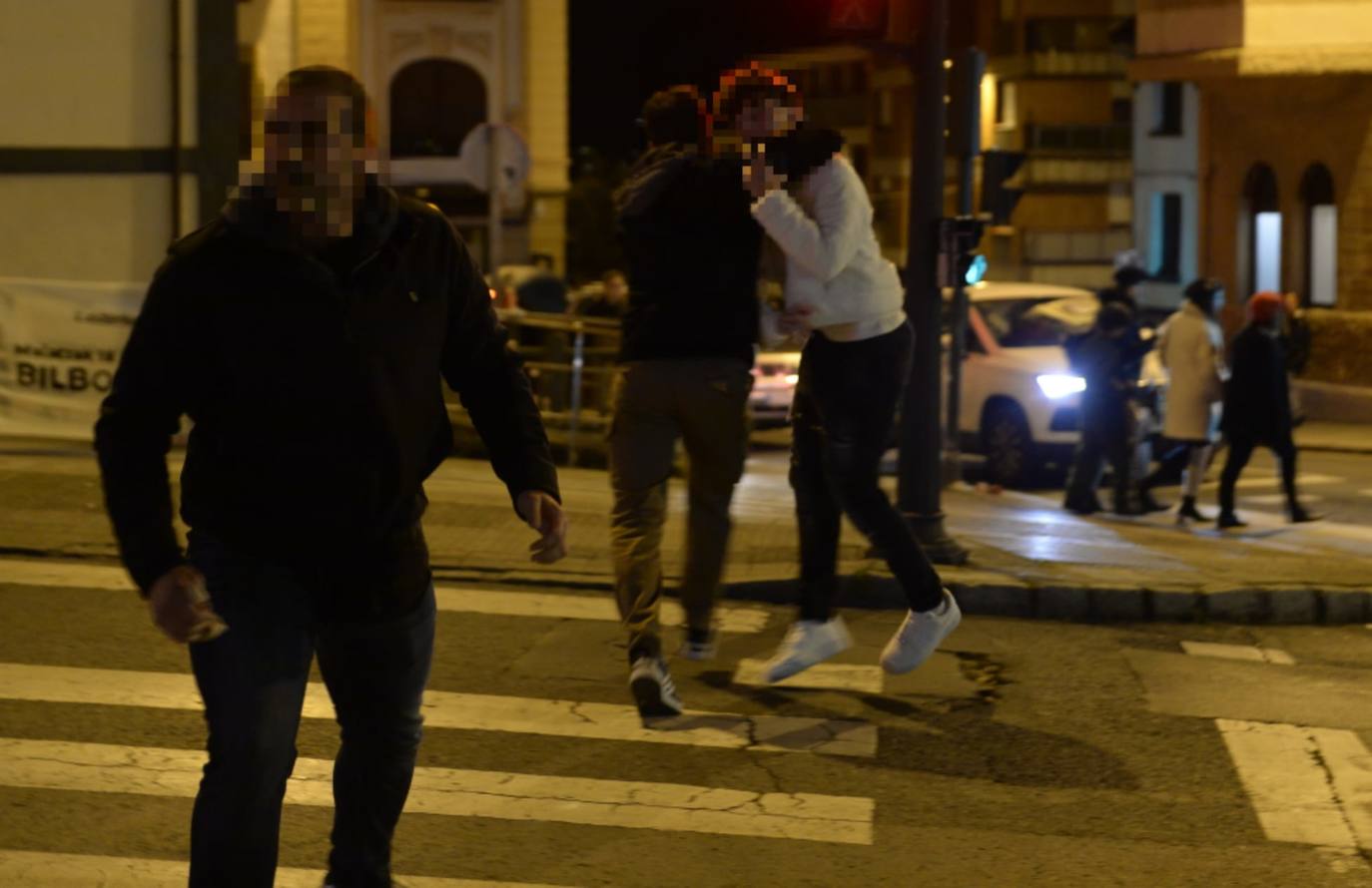 Las imágenes del dispositivo policial en el Carnaval de Algorta