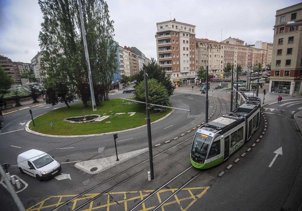 La plaza Lovaina conectará el nuevo ramal de Zabalgana con el resto de la red.