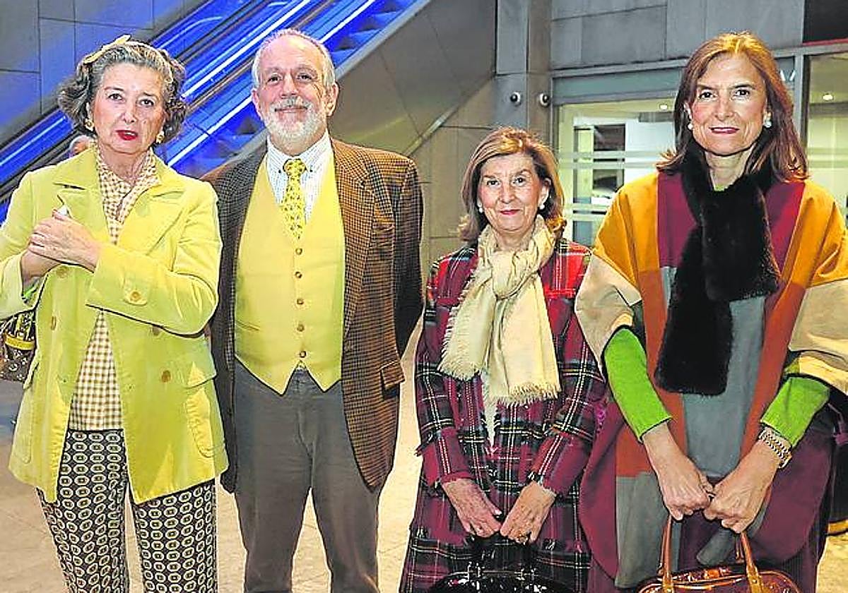 Elena Martínez-Sapiña, Javier Gimeno, Carmen e Inmaculada Maturana.