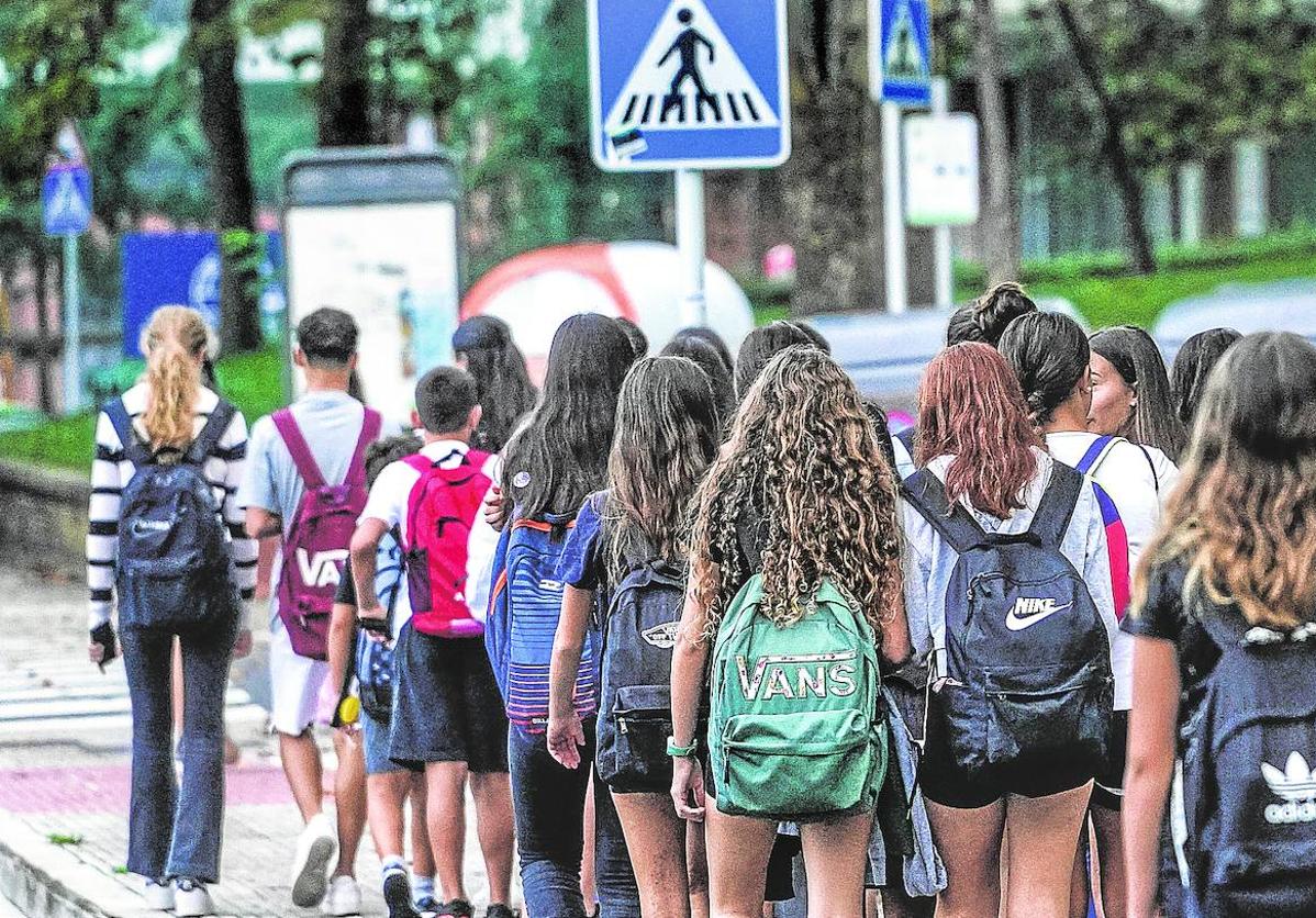 Tanto las evaluaciones internacionales como los exámenes internos de Educación alertan desde hace una década de la pérdida de nivel académico de los alumnos vascos.