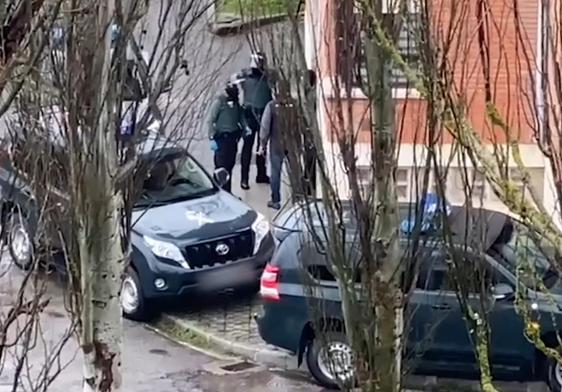 Vídeo de la operación policial desarrollada en Vitoria.