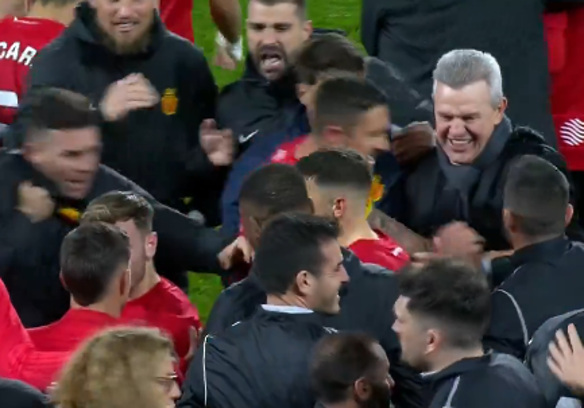 La sorprendente imagen del Mallorca antes de tirar los penaltis: gritos, empujones... y muchas risas