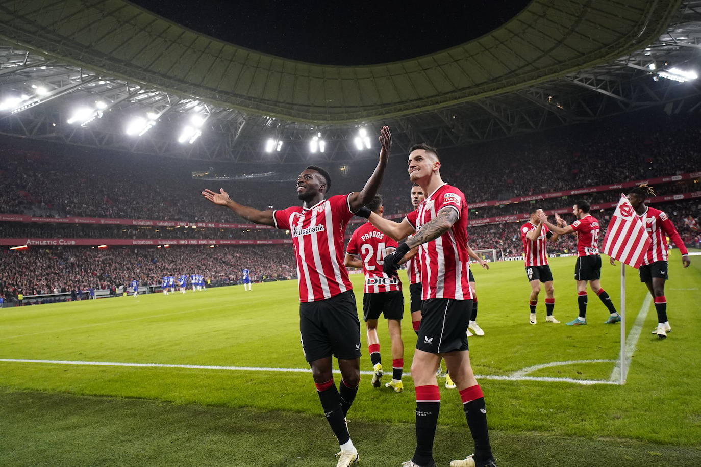 La fiesta de los jugadores del Athletic en San Mamés