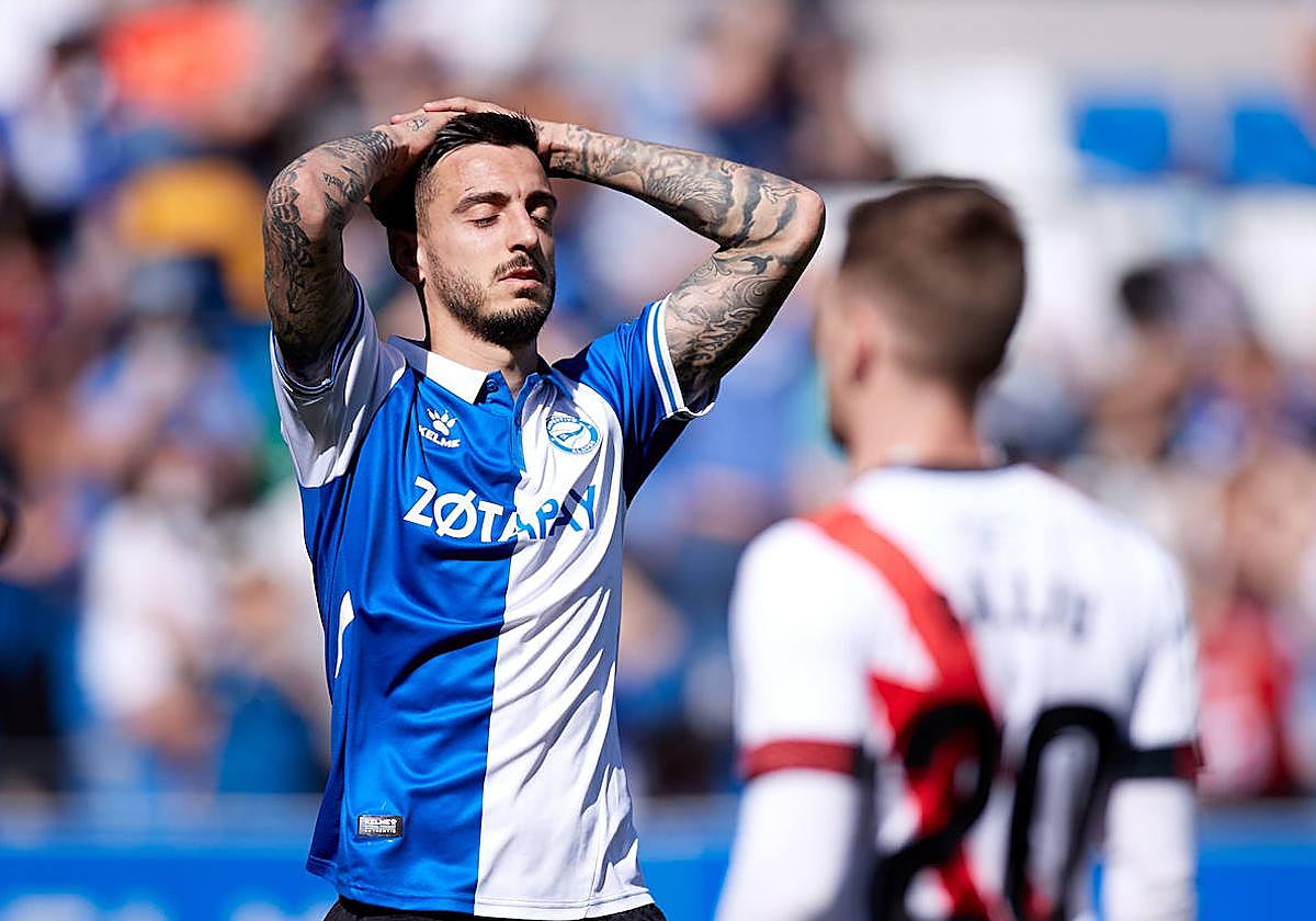Desestimada la demanda de Joselu al Alavés